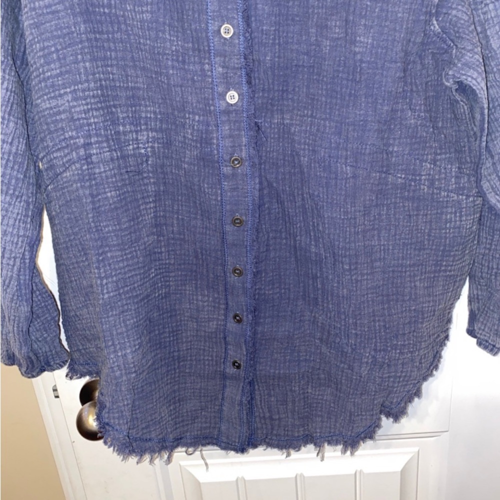 NWT We The Free Oversized Blue Button Down S - Picture 6 of 9